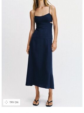 Zara Navy Spaghetti-Strap Maxi Dress

Worn once in like new condition